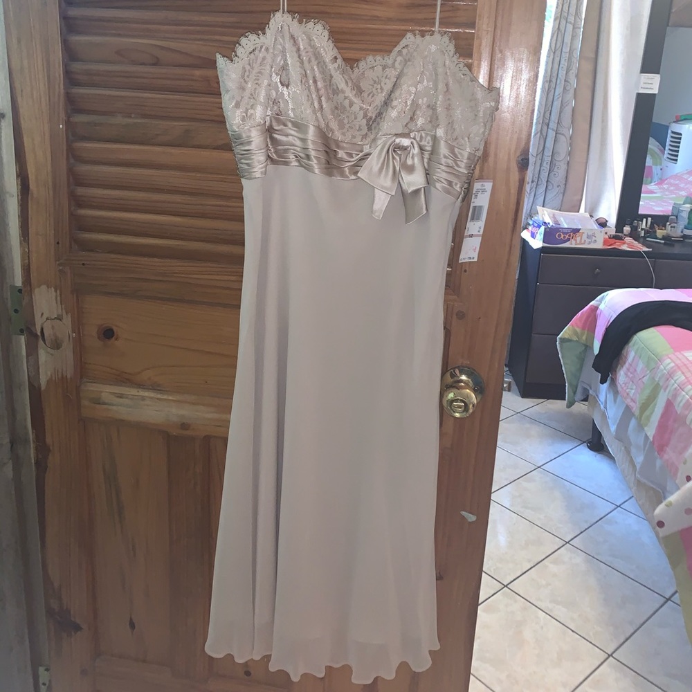 Anne Klein Spaghetti strap dress